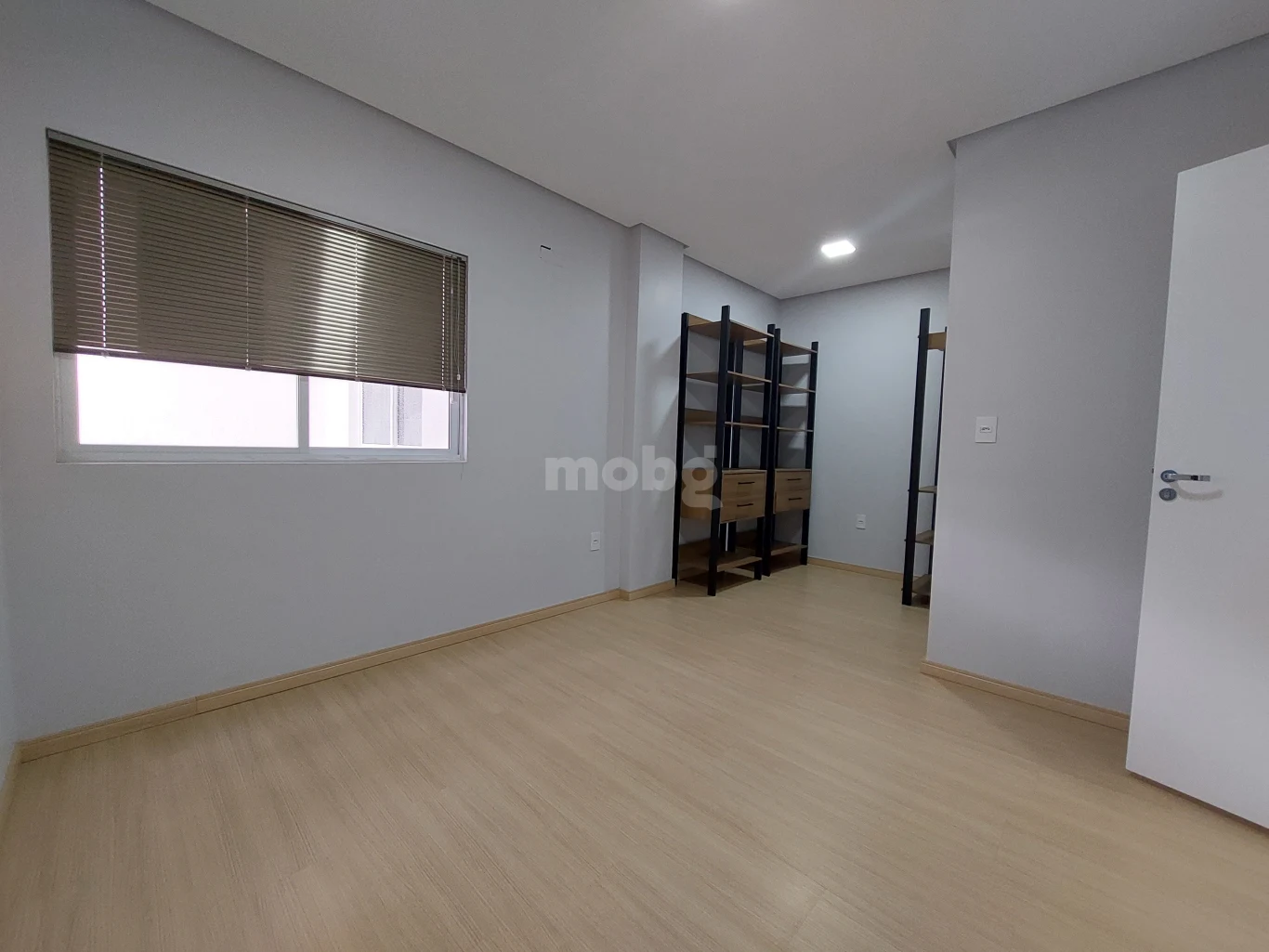 Apartamento para alugar com 3 quartos