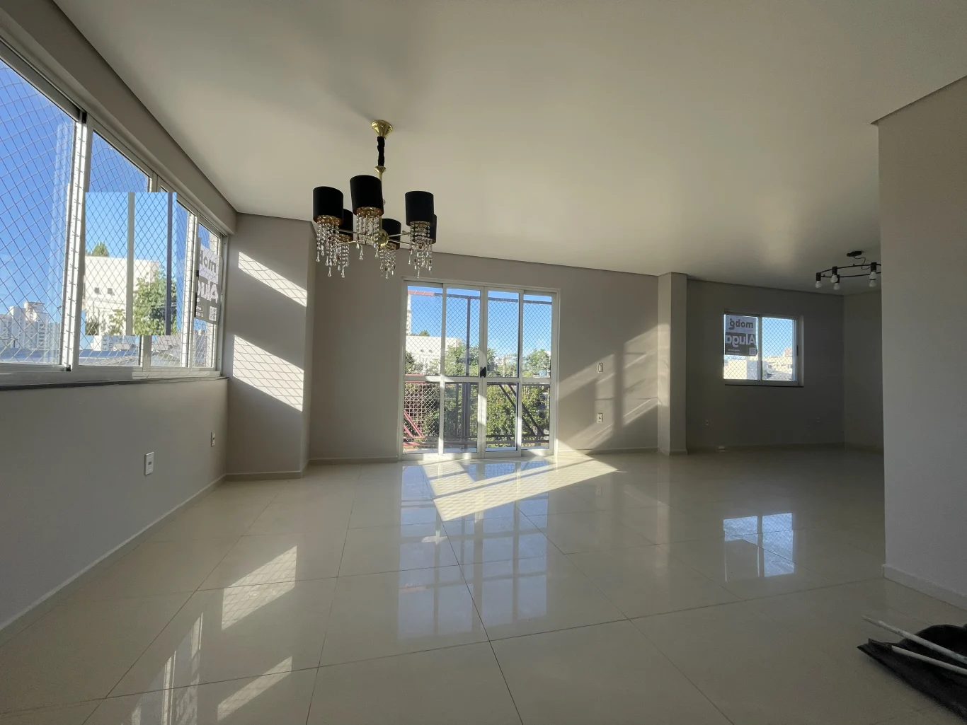 Apartamento para alugar com 3 quartos