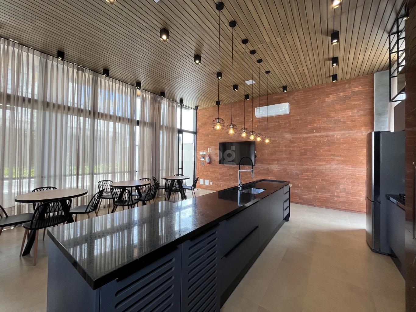 Apartamento para alugar com 3 quartos