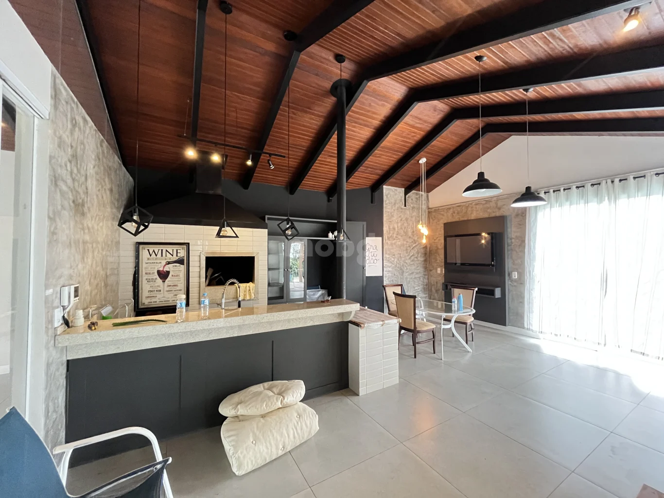 Casa para alugar com 4 quartos