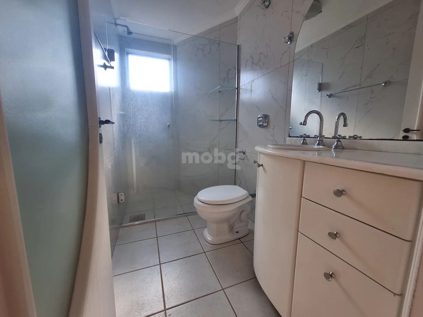 Apartamento para alugar com 3 quartos