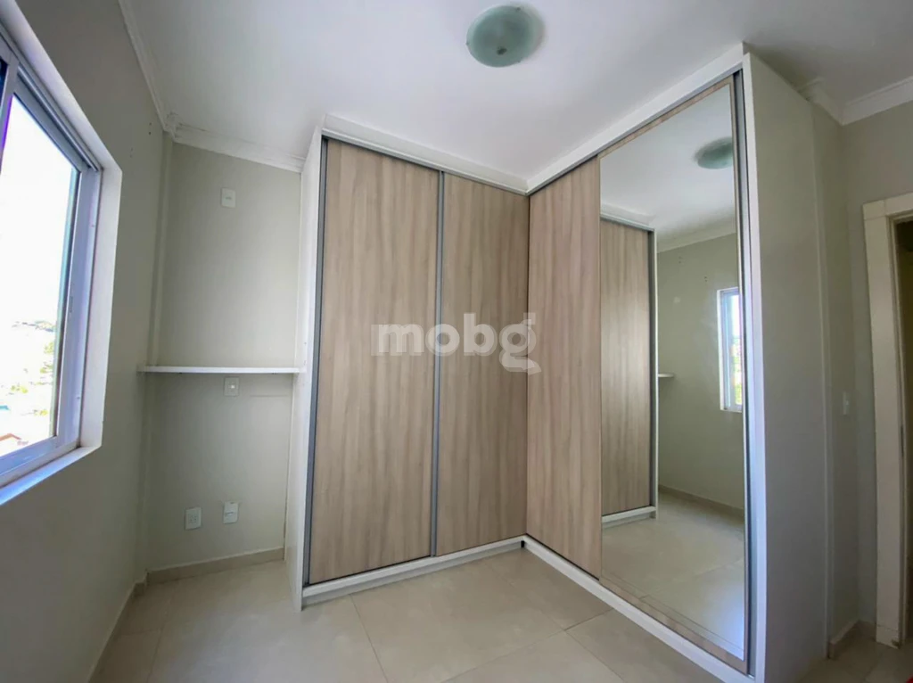 Apartamento para alugar com 3 quartos