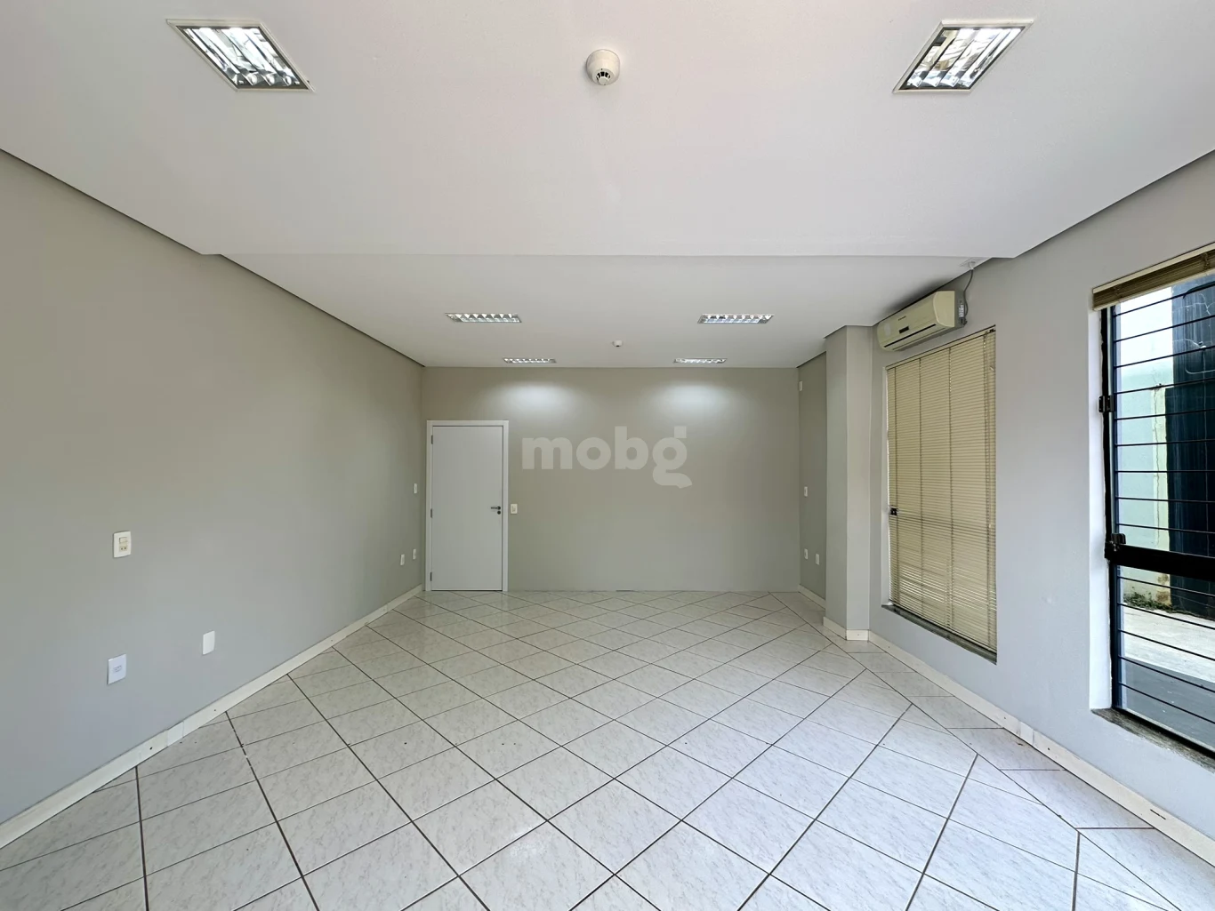 Sala_Comercial para alugar em Pinhalzinho, Centro