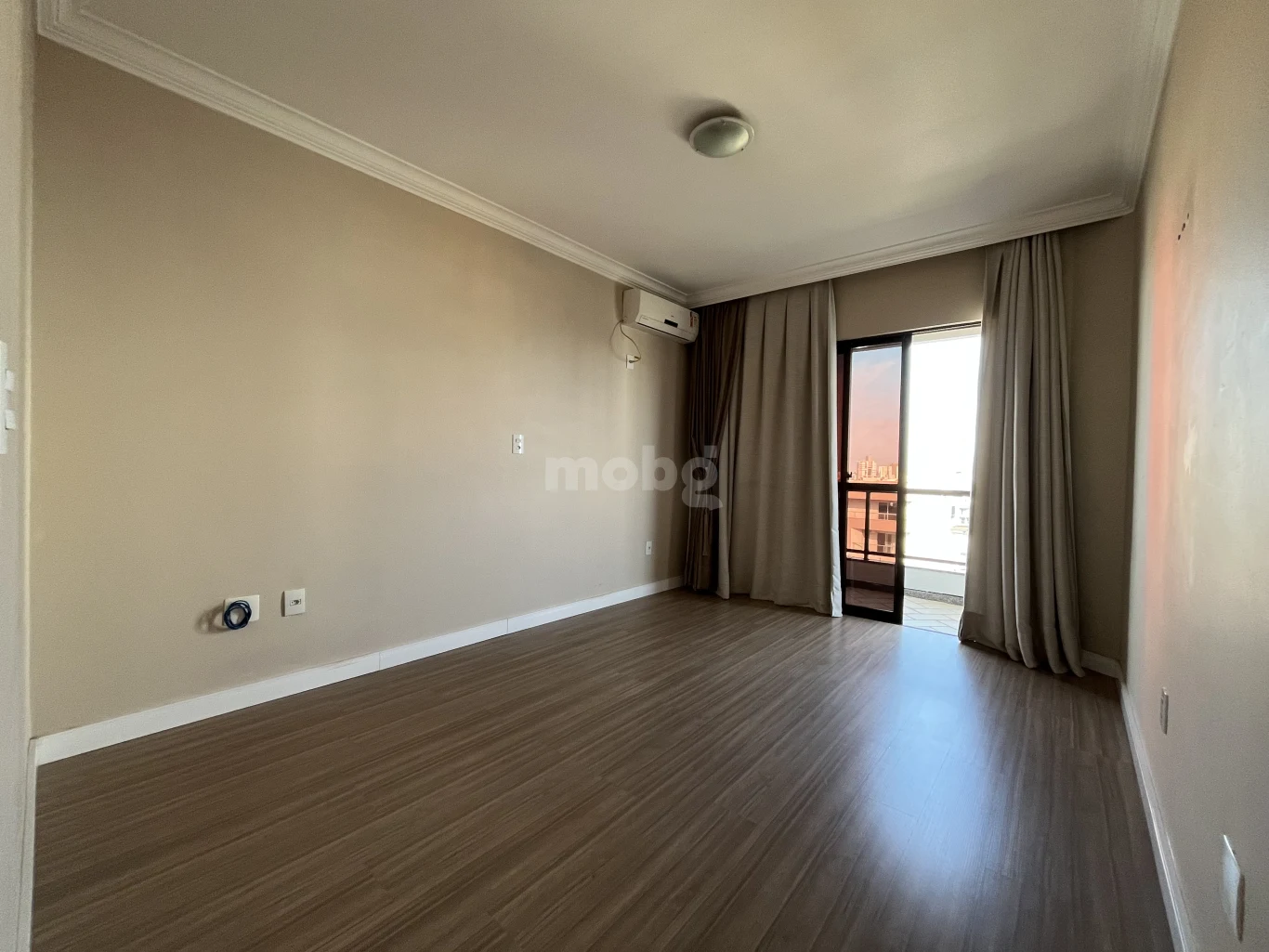 Apartamento para alugar com 3 quartos