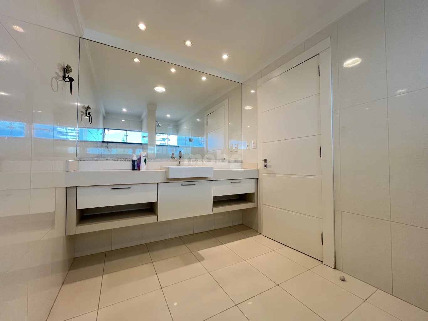 Apartamento para alugar com 5 quartos