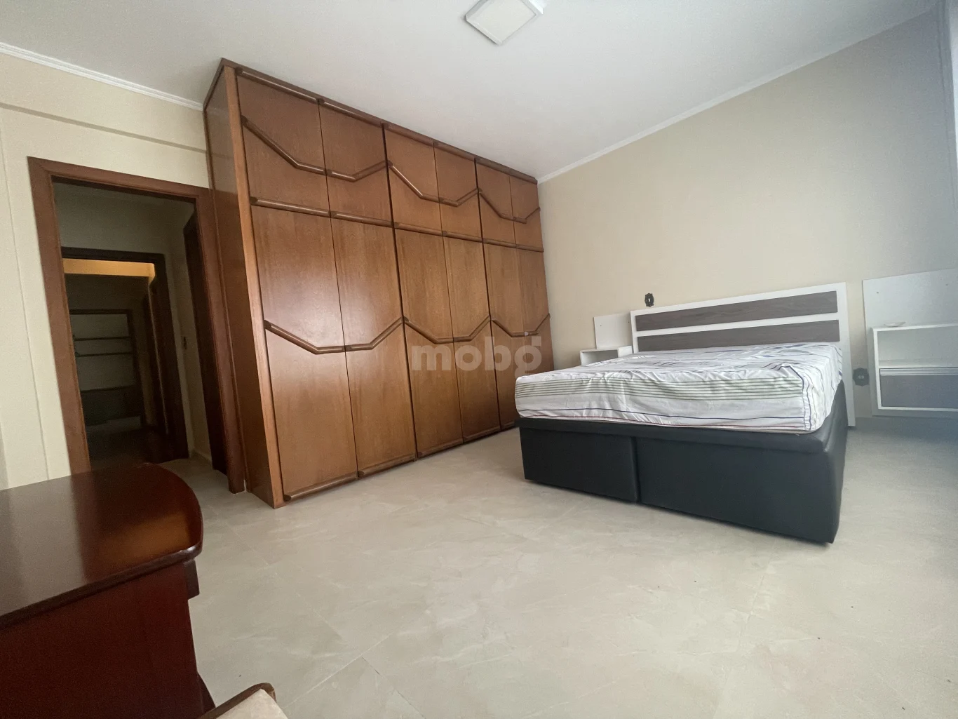 Apartamento para alugar com 4 quartos