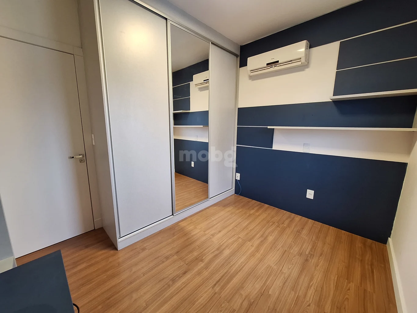 Apartamento para alugar com 3 quartos
