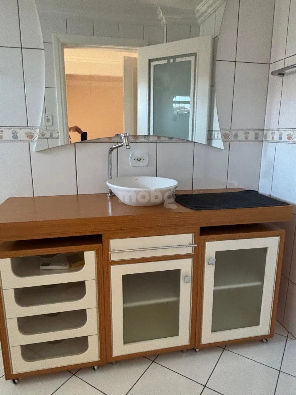 Apartamento para alugar com 4 quartos