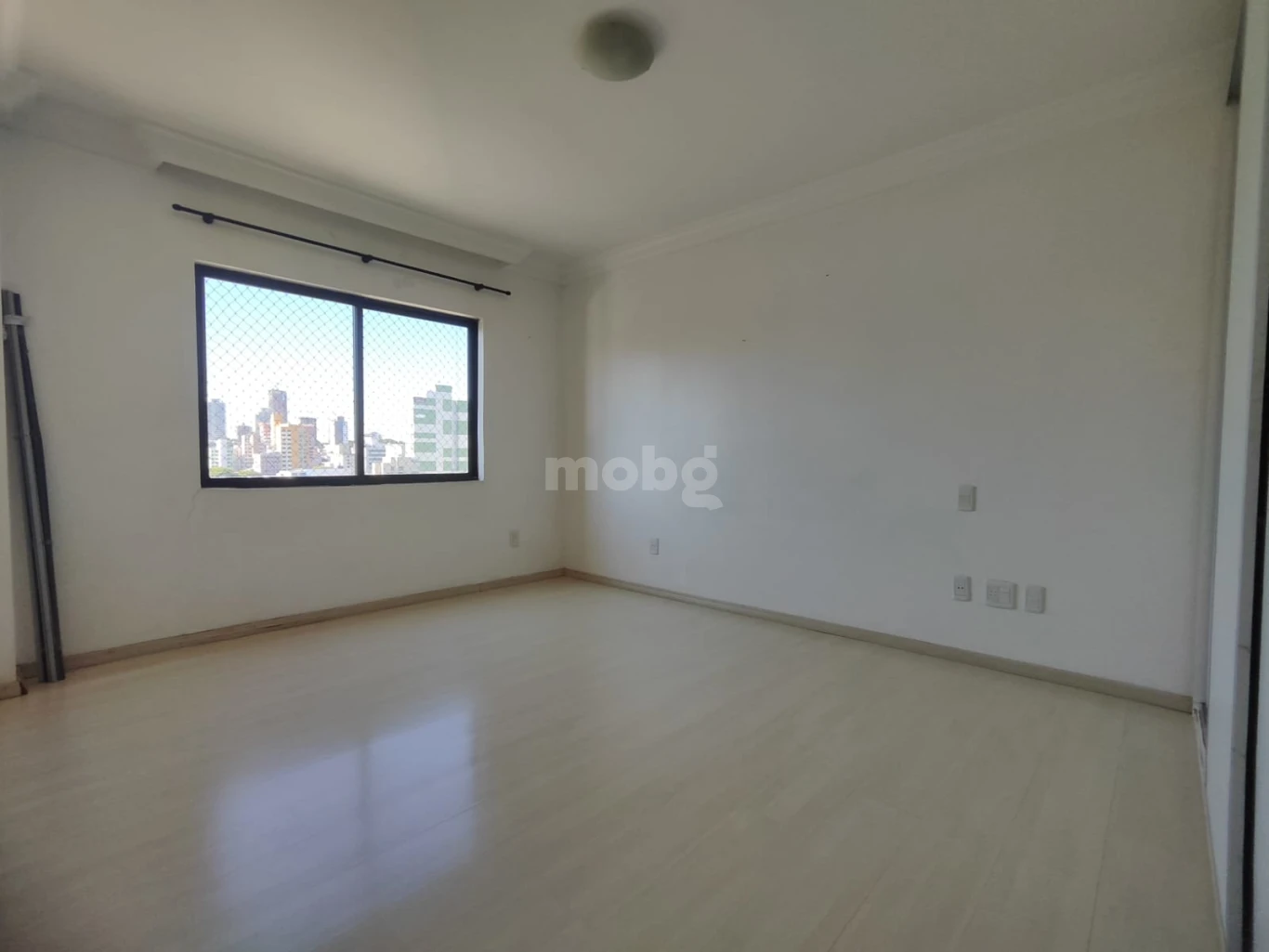 Apartamento para alugar com 2 quartos