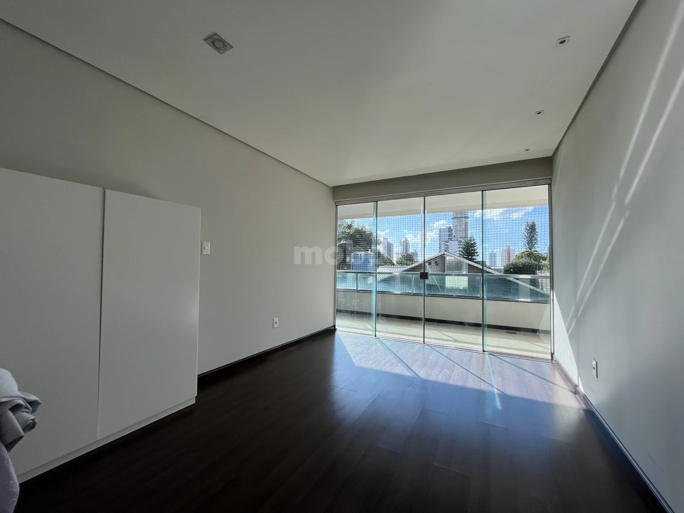Apartamento para alugar com 5 quartos
