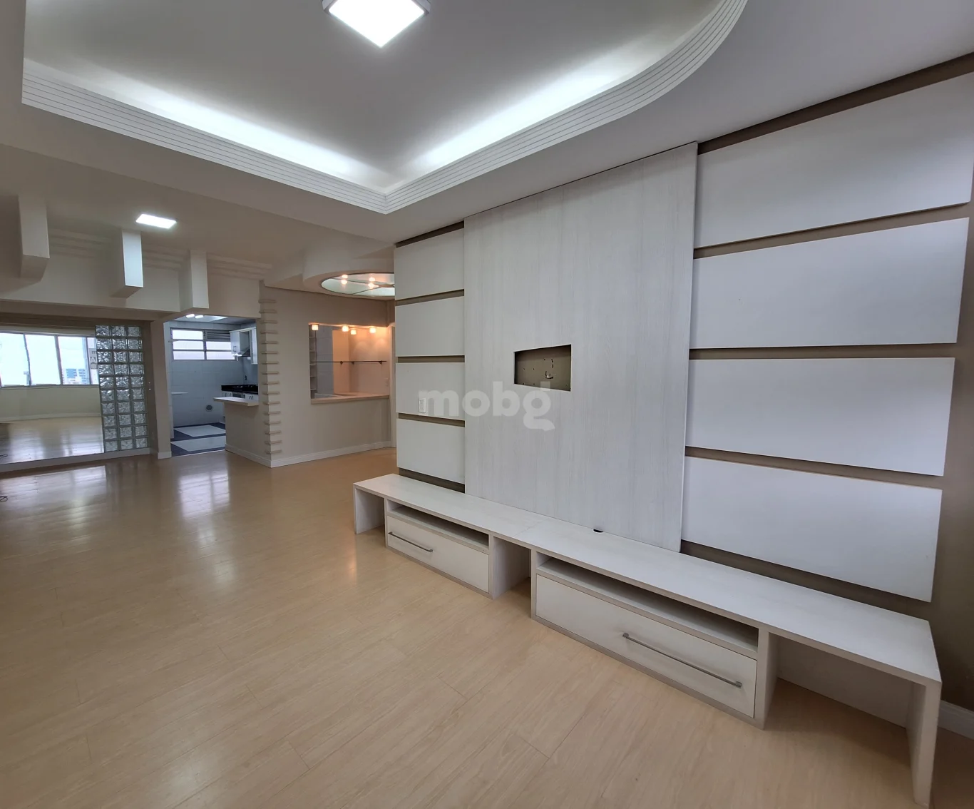 Apartamento para alugar com 3 quartos