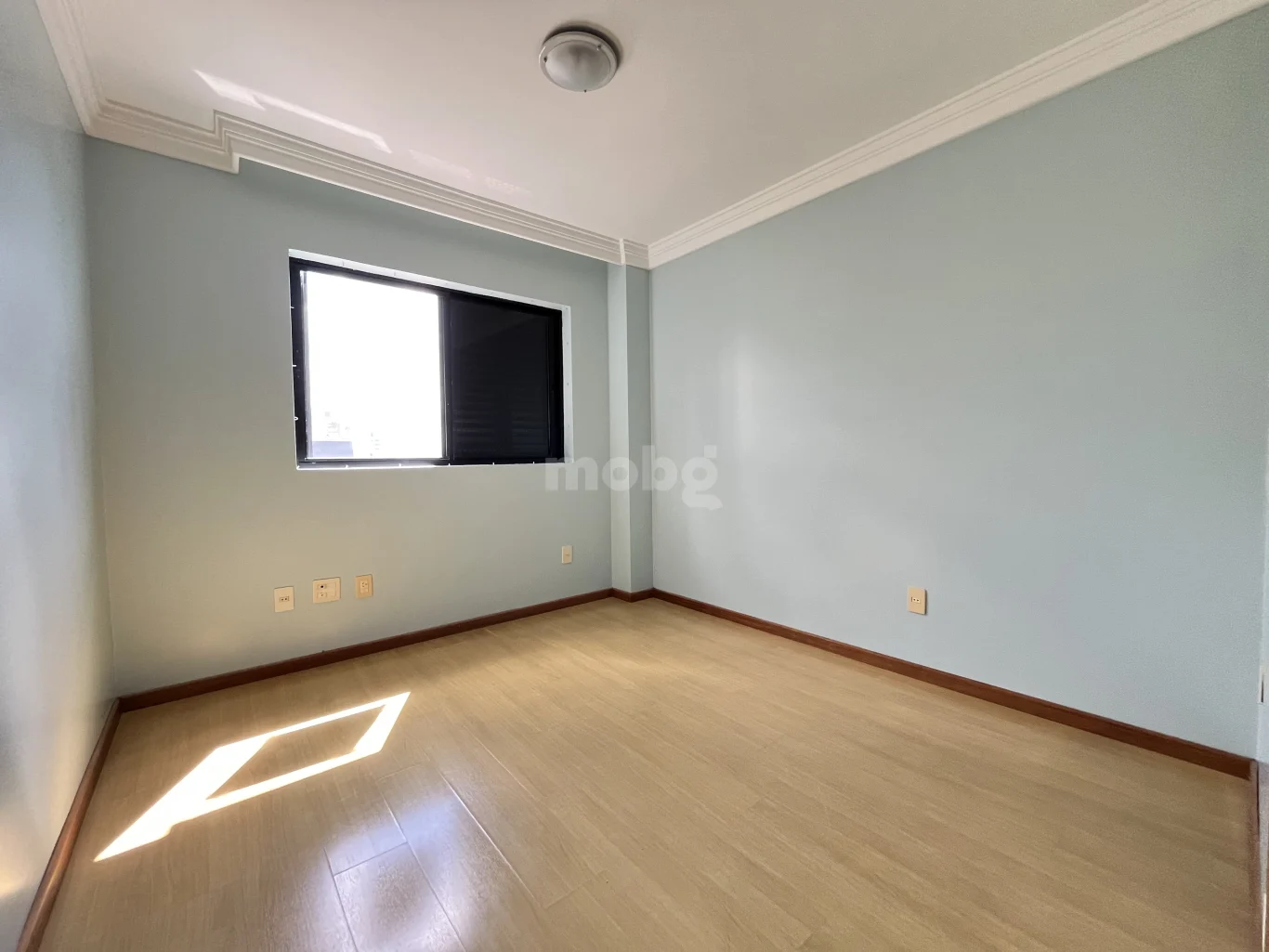 Apartamento para alugar com 3 quartos