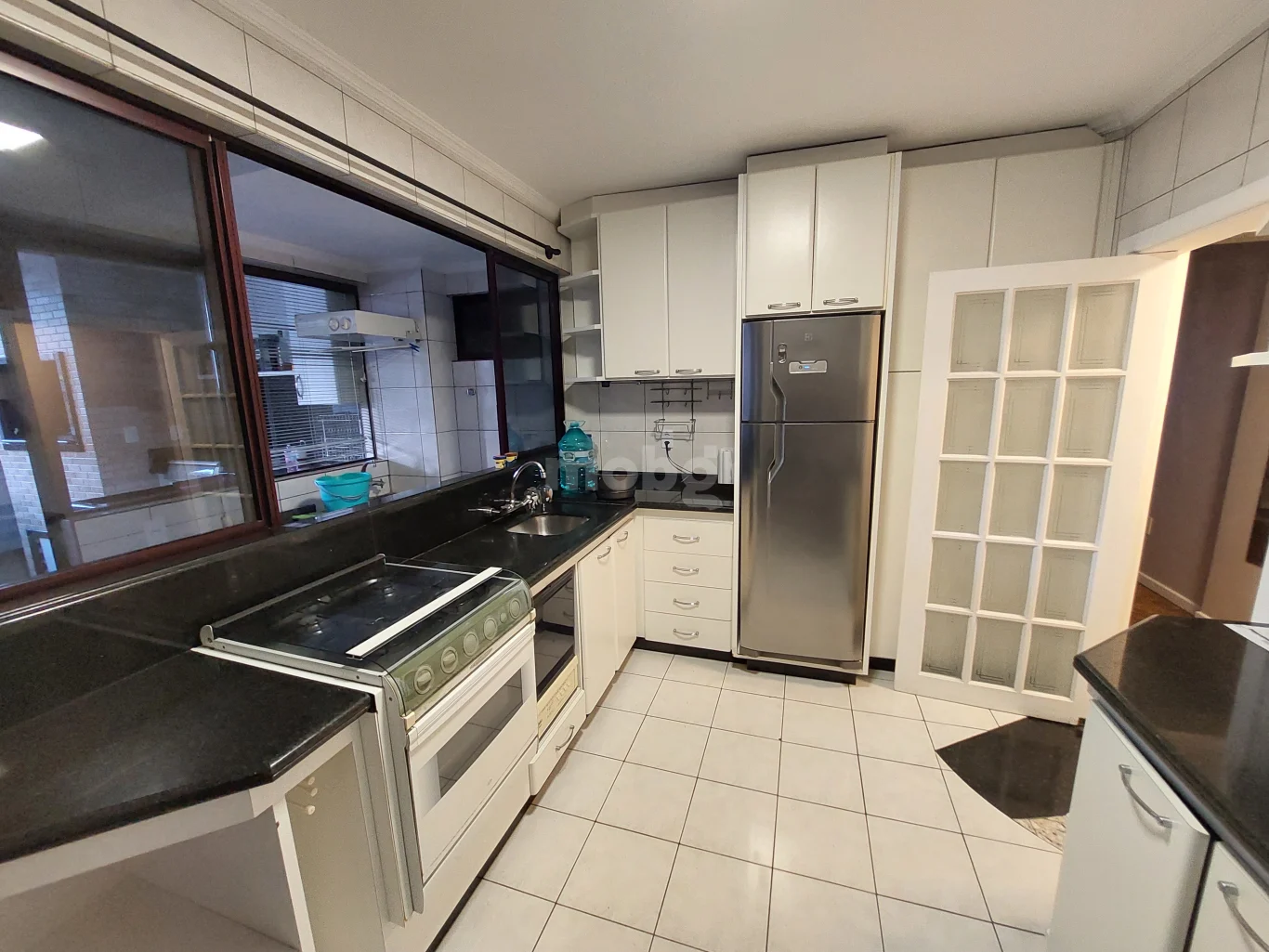 Apartamento para alugar com 3 quartos