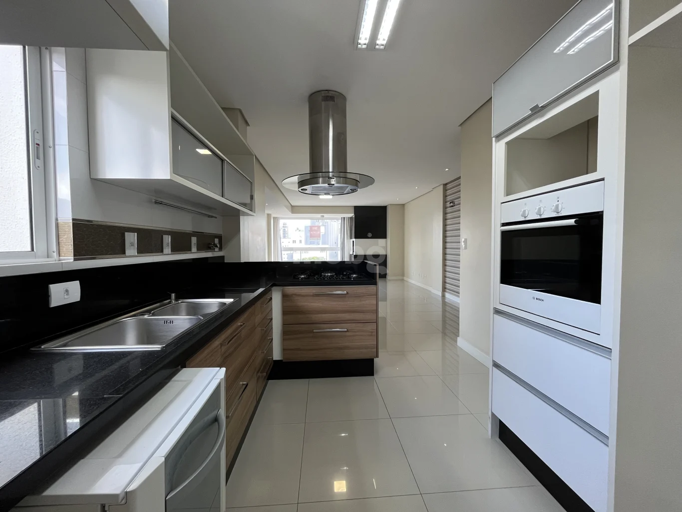 Apartamento para alugar com 3 quartos