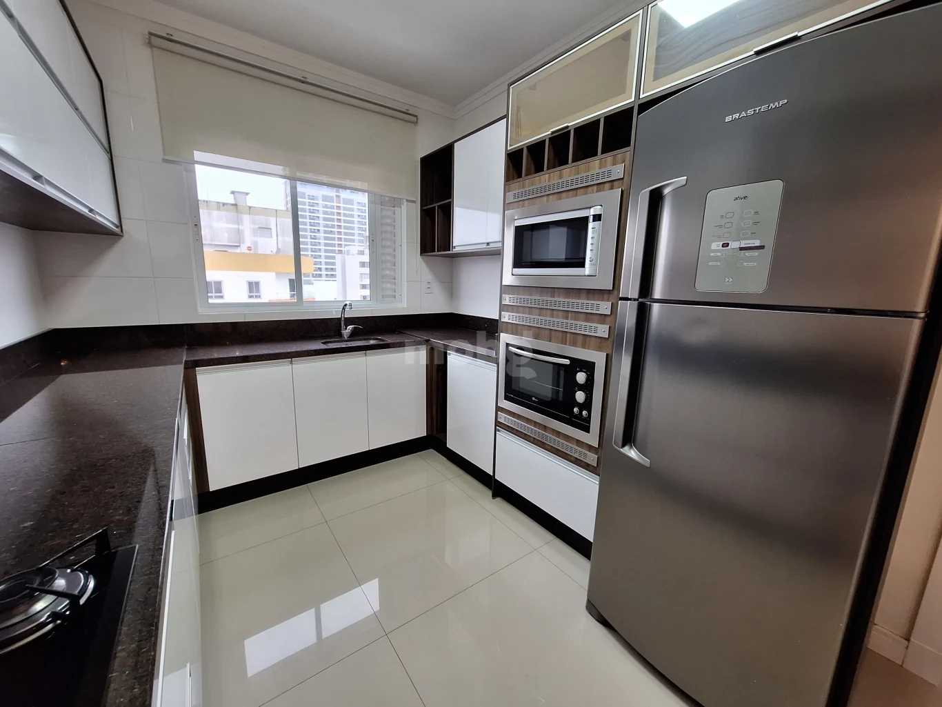 Apartamento para alugar com 3 quartos