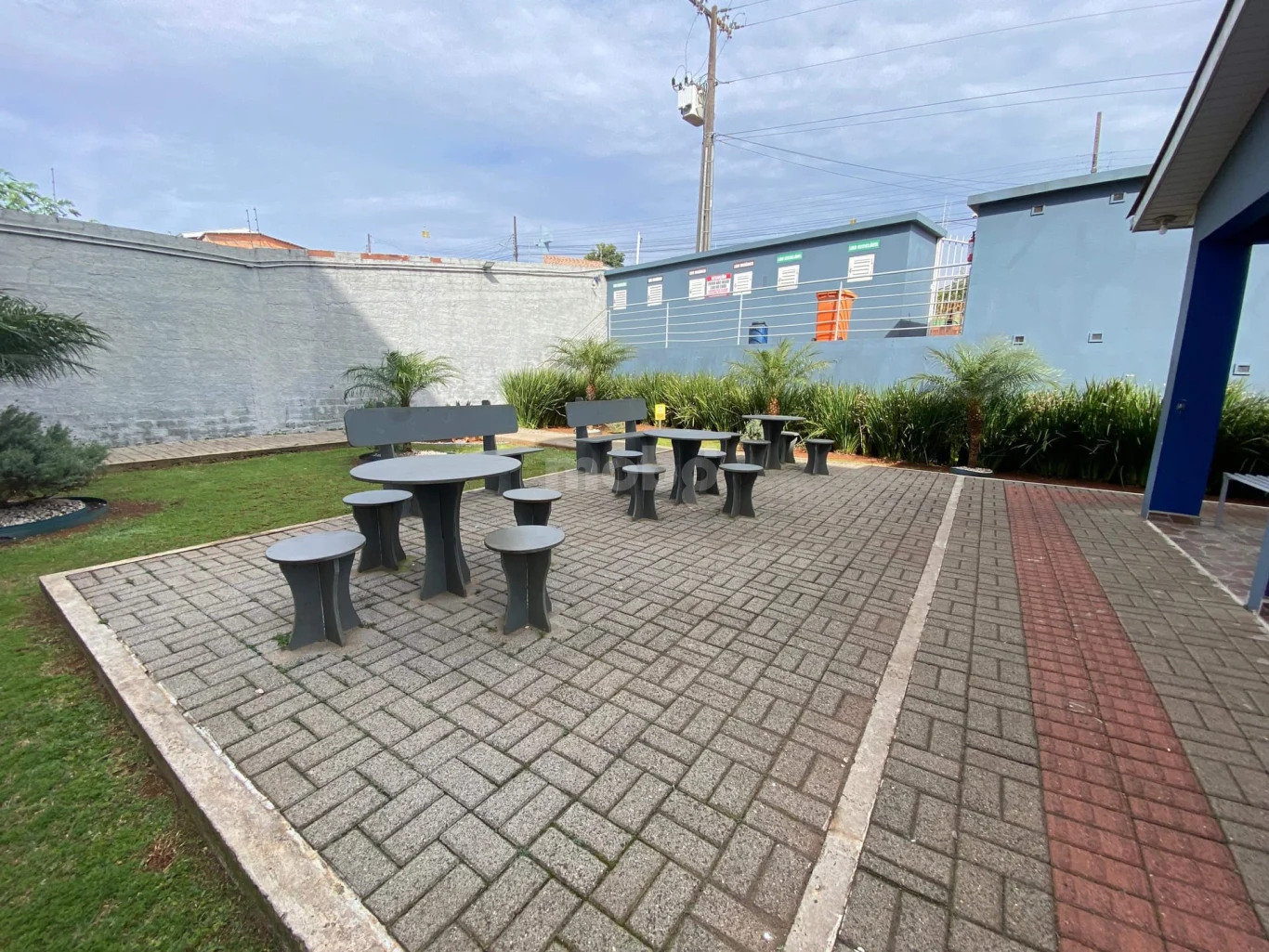 Apartamento para alugar com 2 quartos