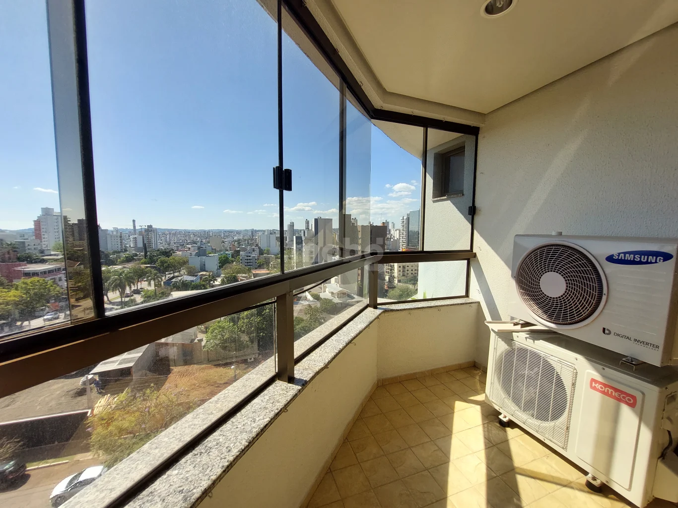 Apartamento para alugar com 4 quartos