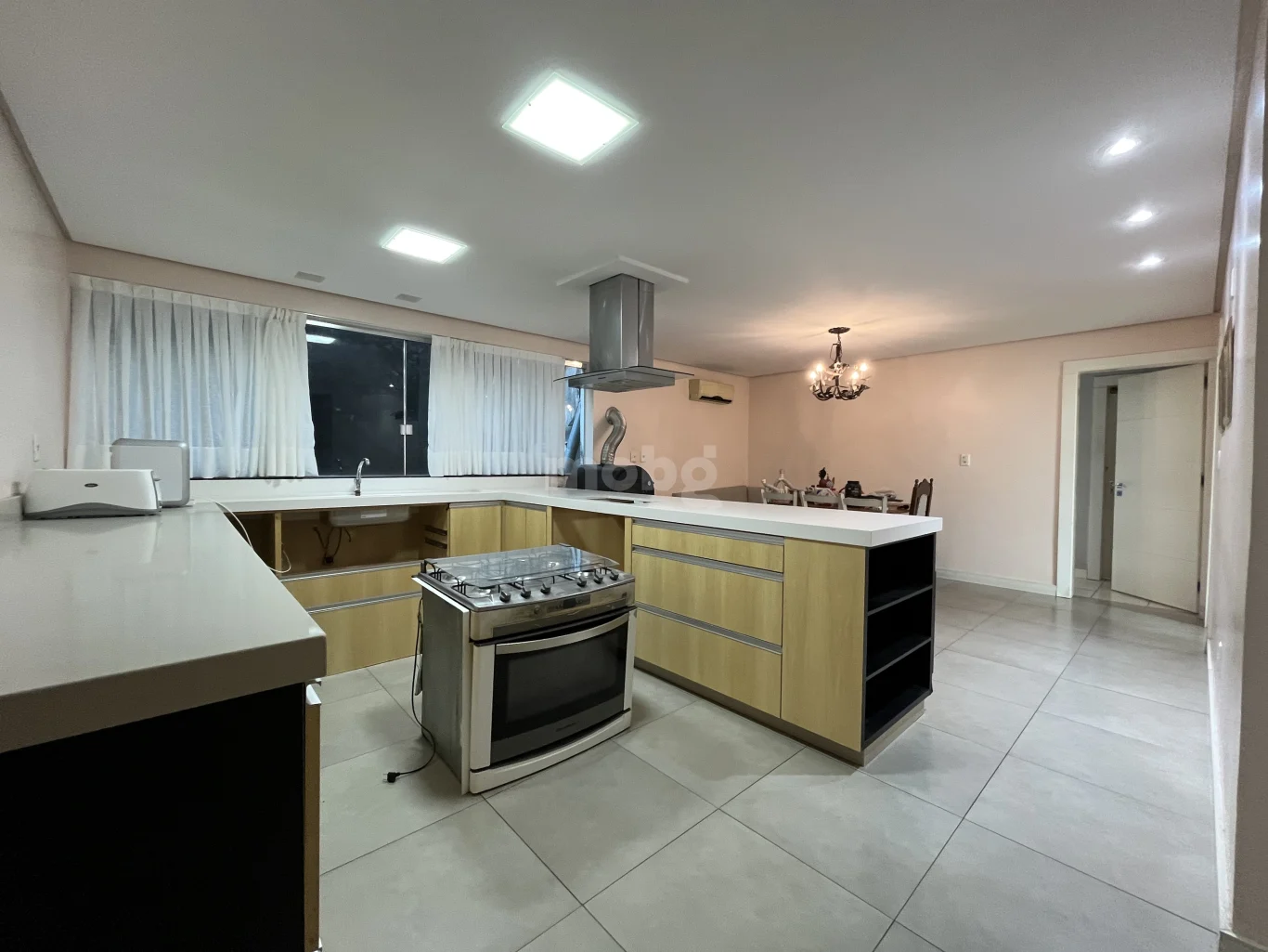 Apartamento para alugar com 5 quartos