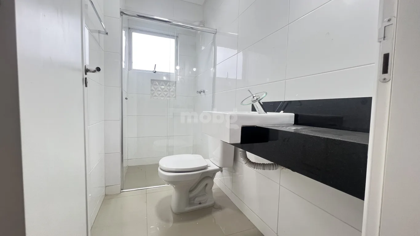 Apartamento para alugar com 3 quartos