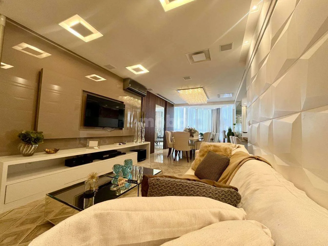 Apartamento para alugar com 3 quartos