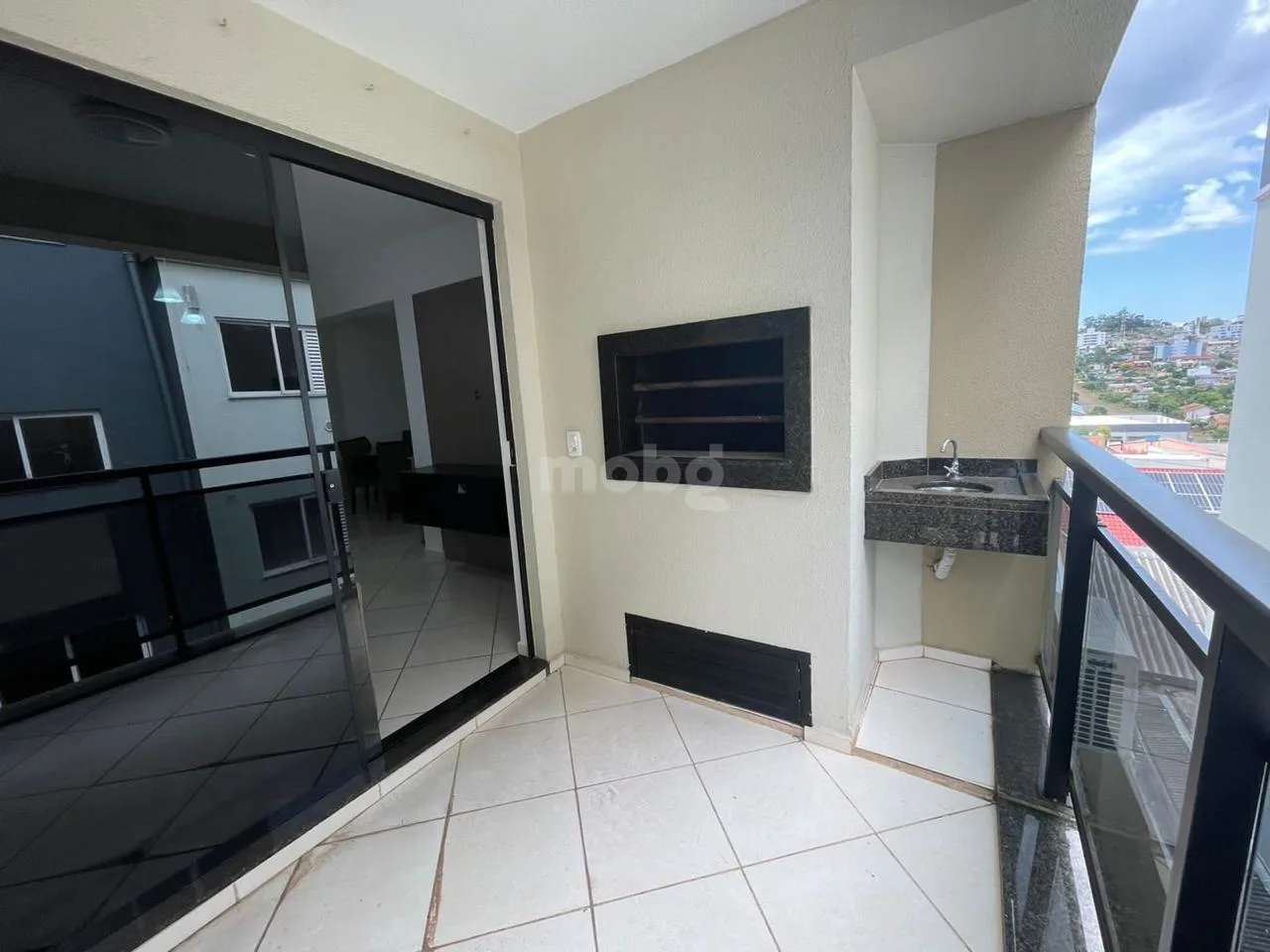 Apartamento para alugar com 3 quartos