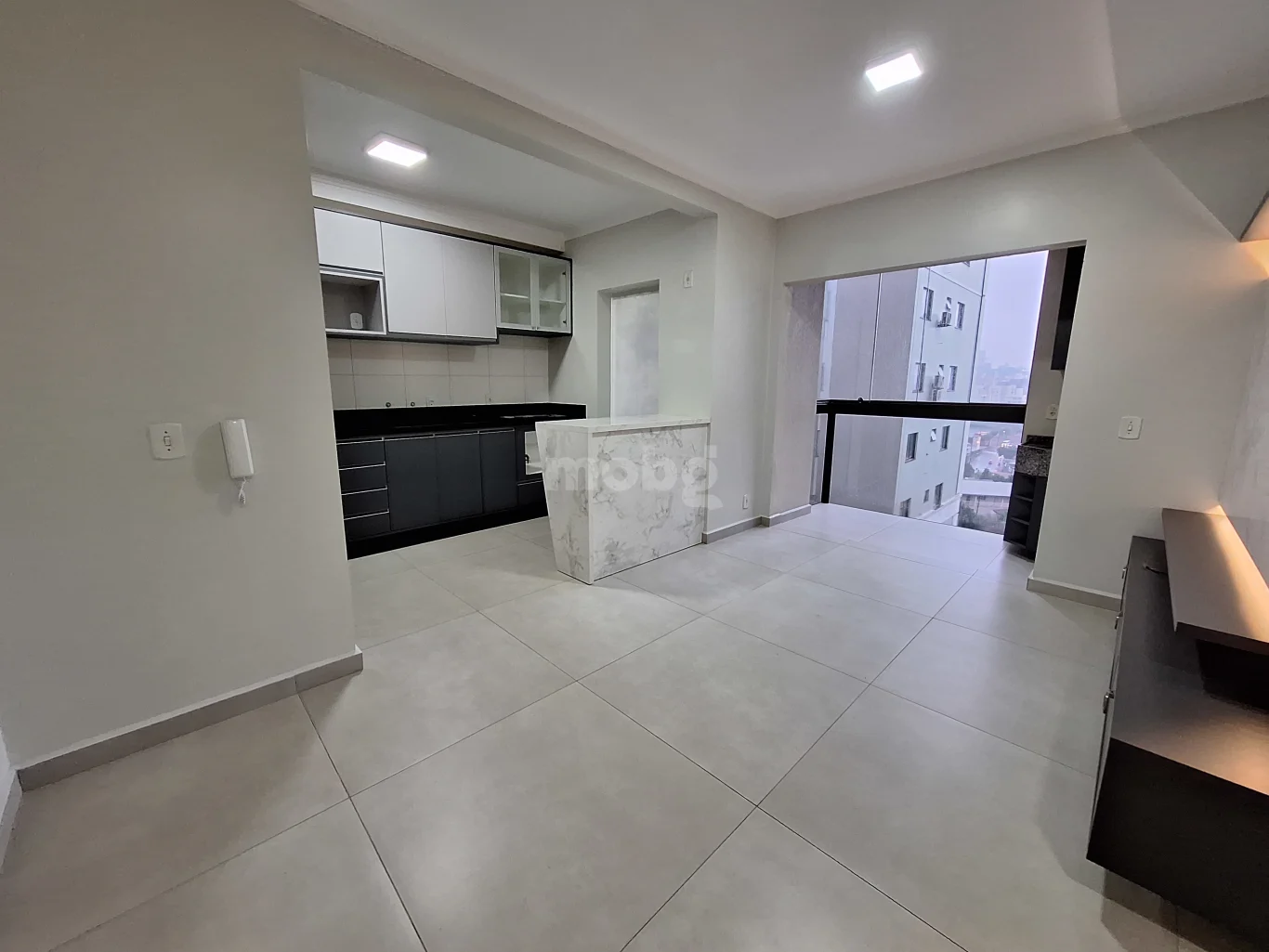Apartamento para alugar com 2 quartos