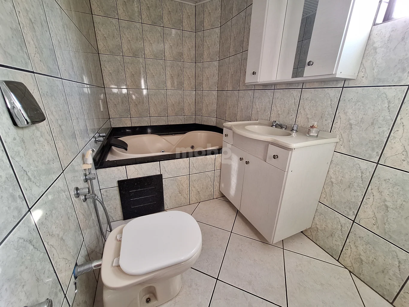 Apartamento para alugar com 4 quartos