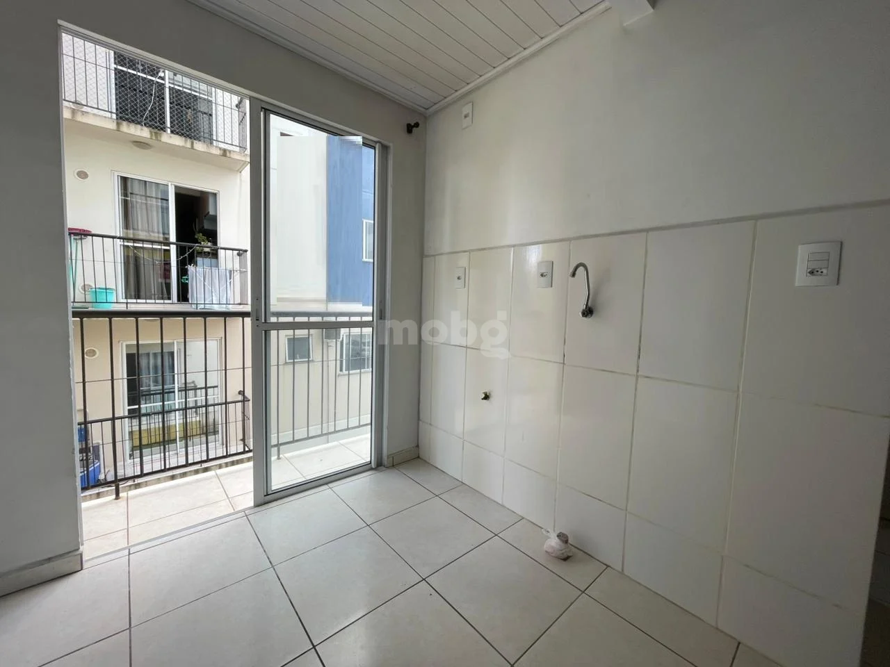 Apartamento para alugar com 2 quartos