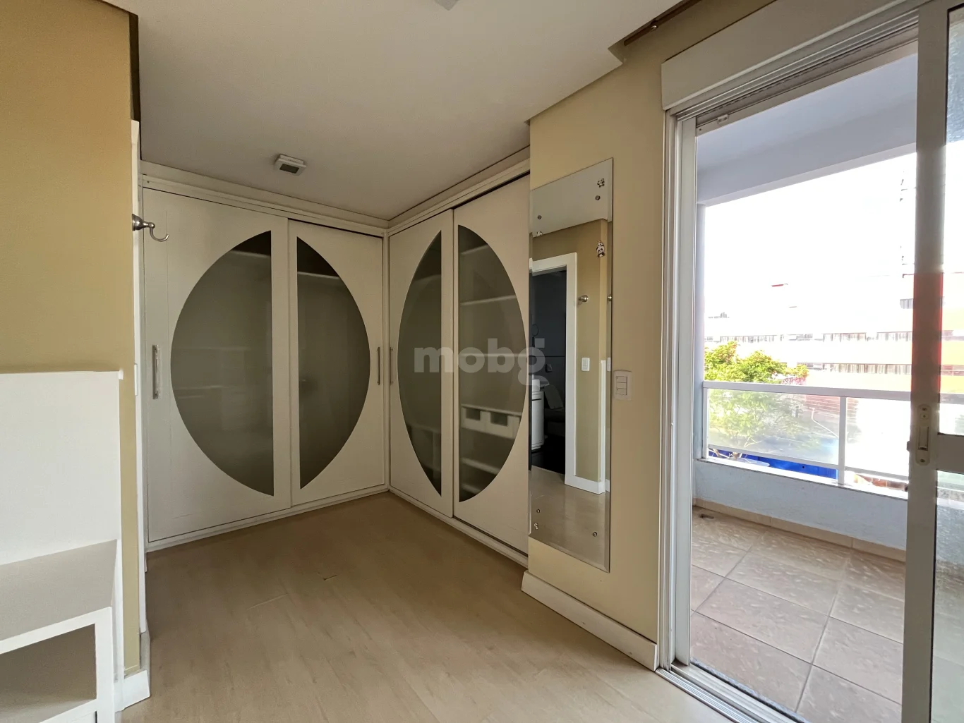 Apartamento para alugar com 4 quartos