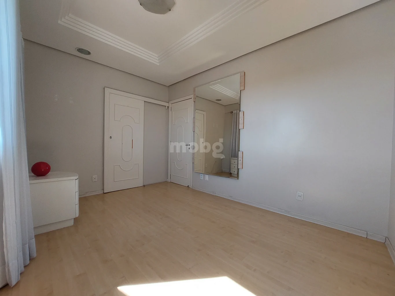 Apartamento para alugar com 4 quartos