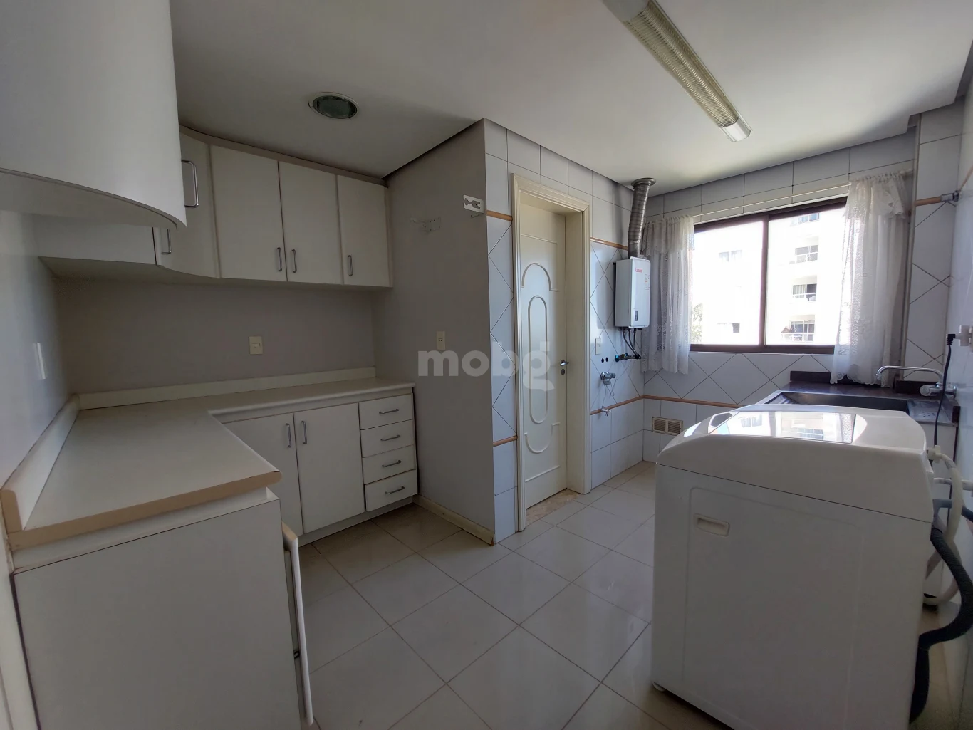 Apartamento para alugar com 4 quartos