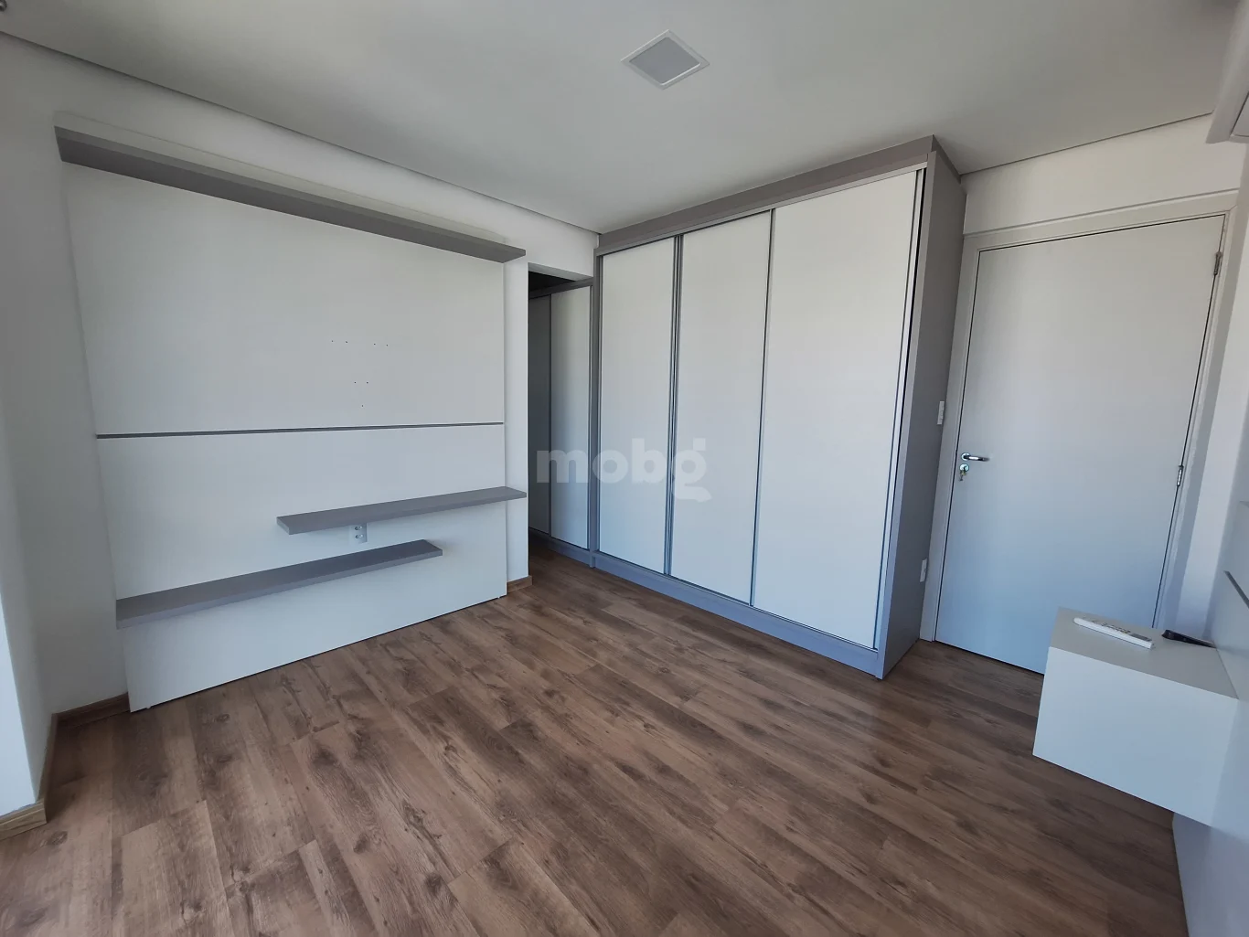 Apartamento para alugar com 3 quartos