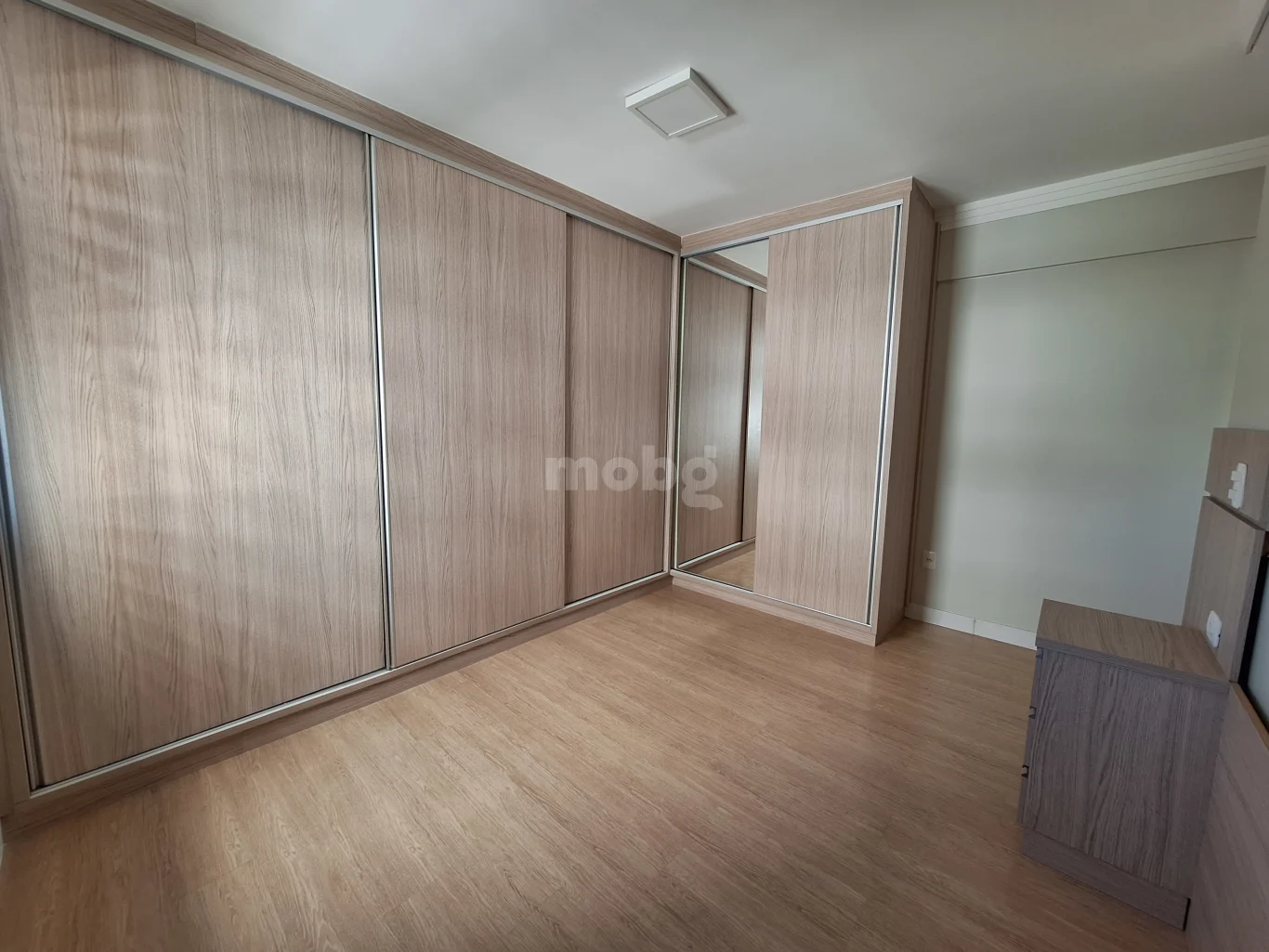 Apartamento para alugar com 3 quartos