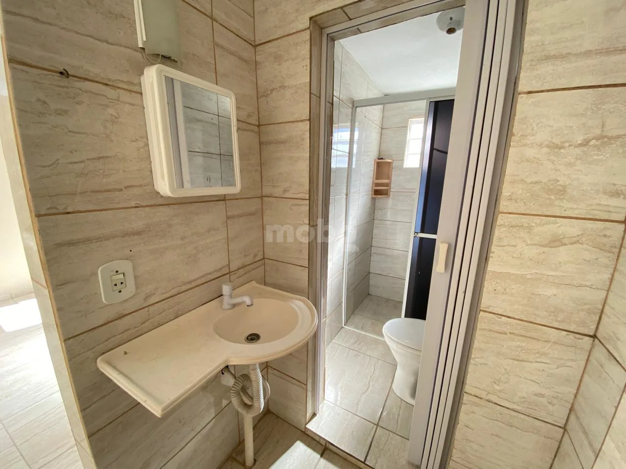 Apartamento para alugar com 1 quartos