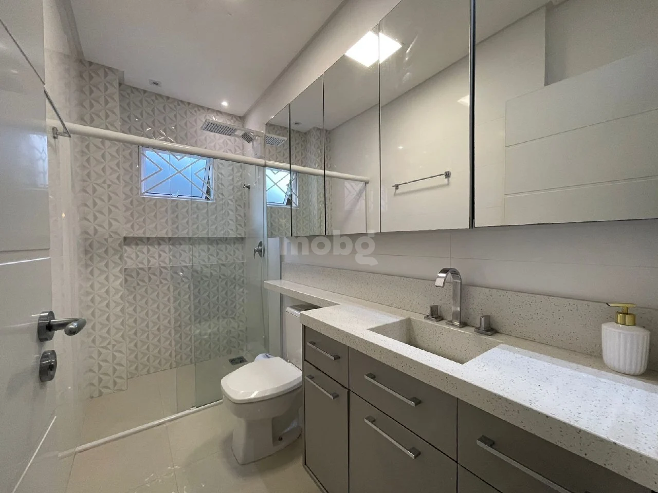 Apartamento para alugar com 2 quartos