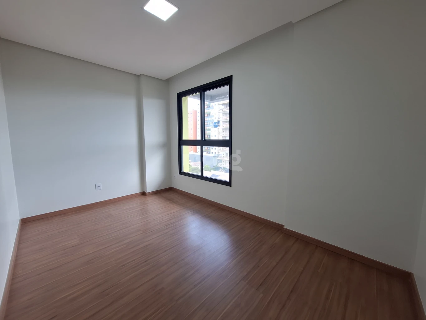Apartamento para alugar com 2 quartos