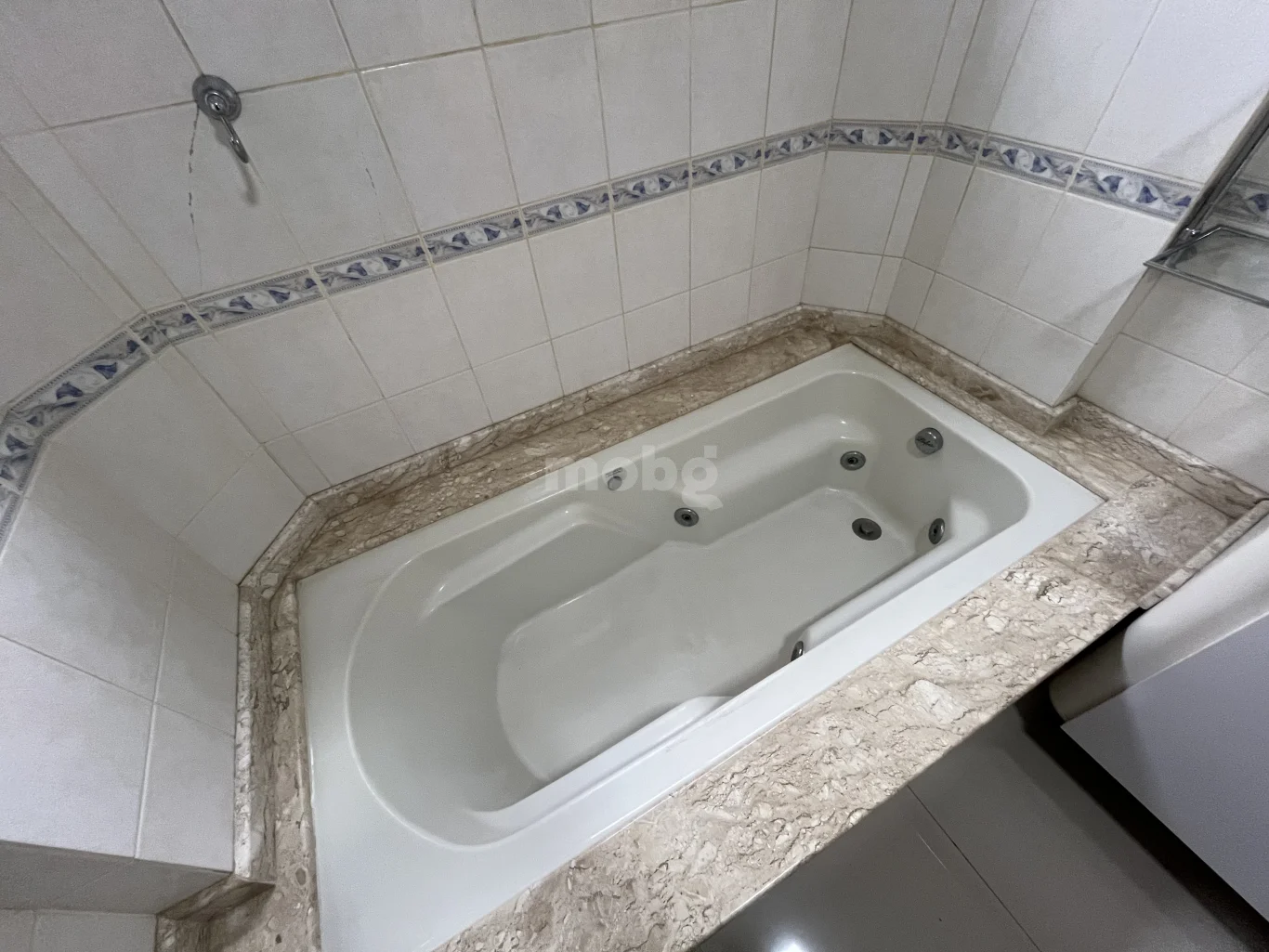 Apartamento para alugar com 3 quartos