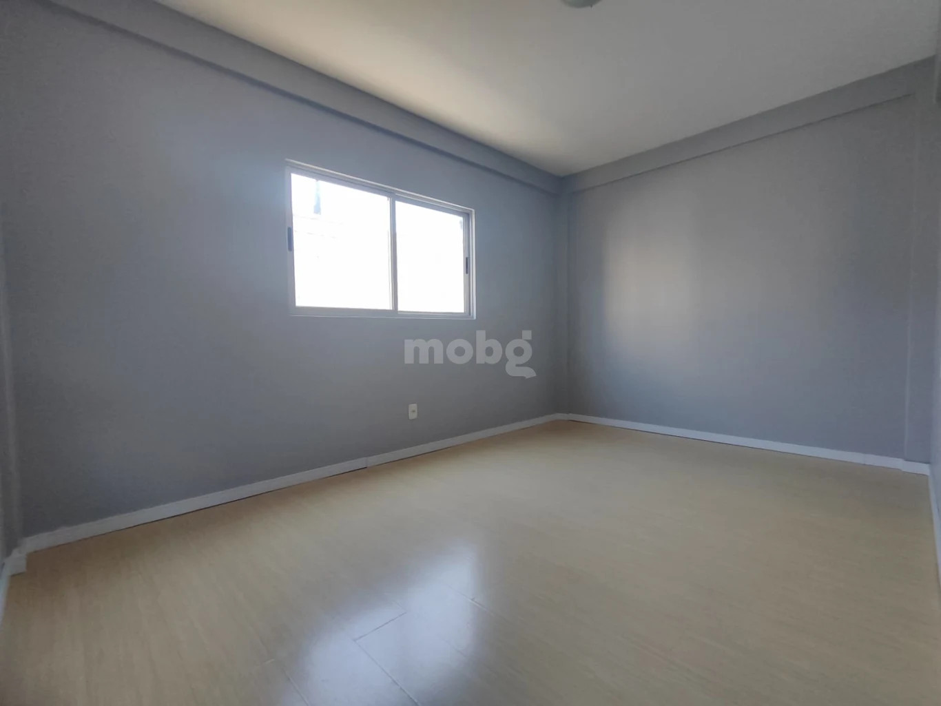 Apartamento para alugar com 3 quartos