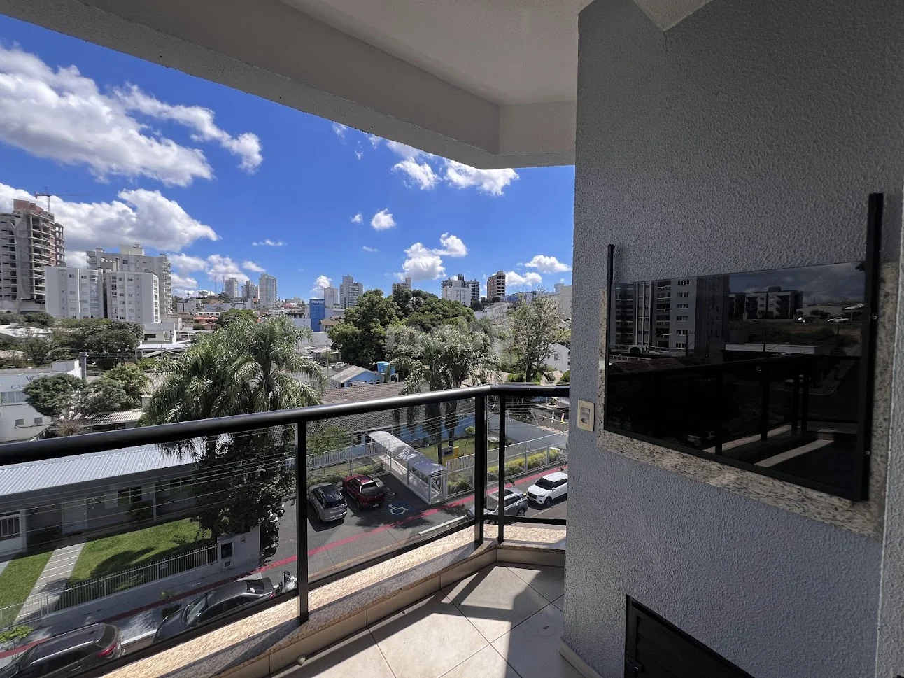 Apartamento para alugar com 3 quartos