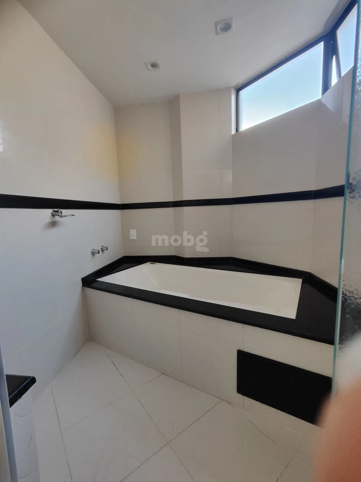 Apartamento para alugar com 3 quartos