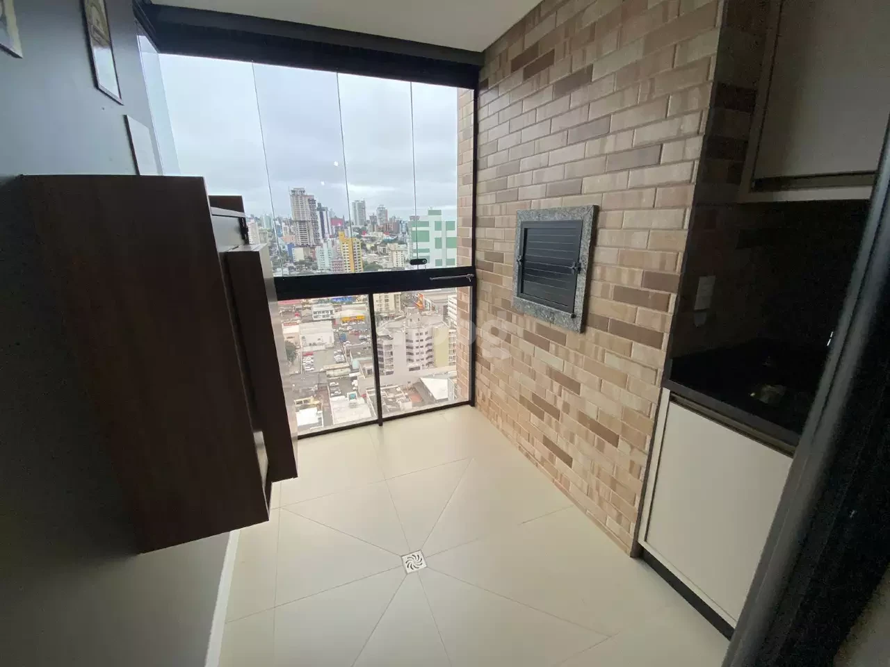 Apartamento para alugar com 2 quartos