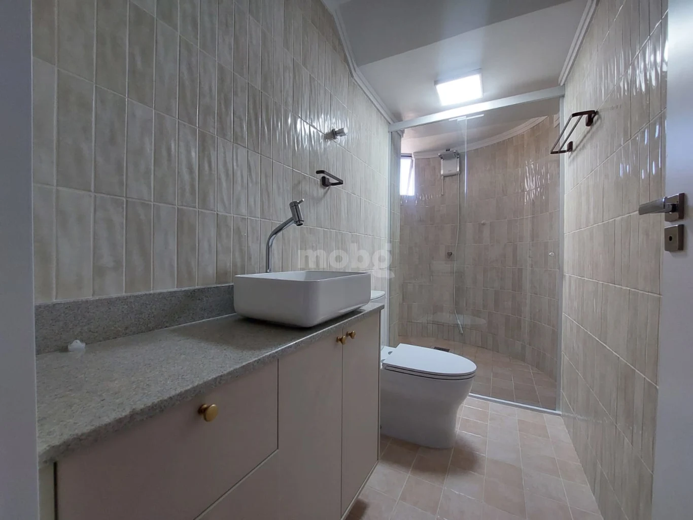 Apartamento para alugar com 1 quartos