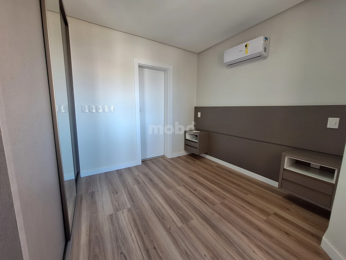 Apartamento para alugar com 2 quartos