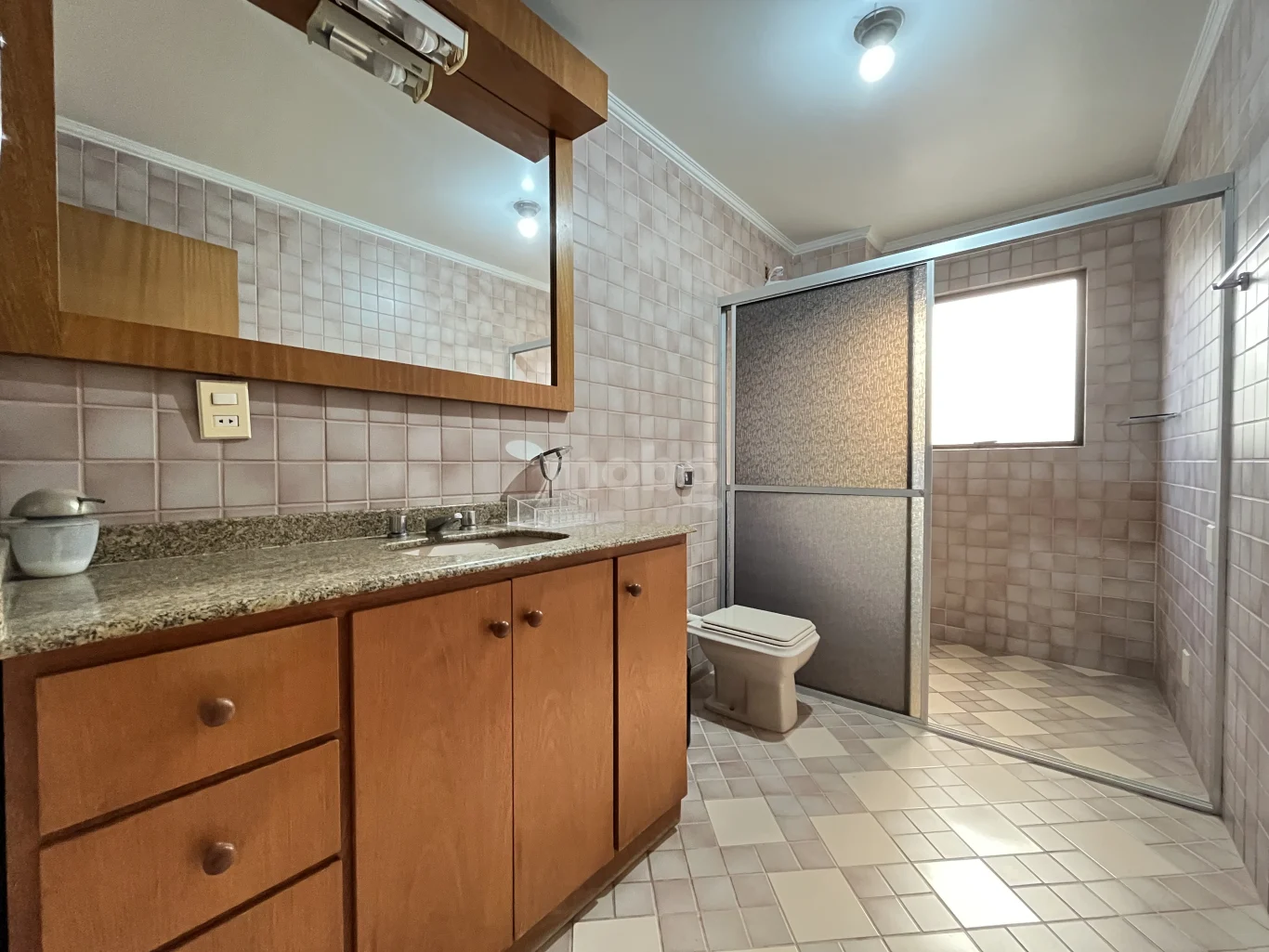 Apartamento para alugar com 3 quartos