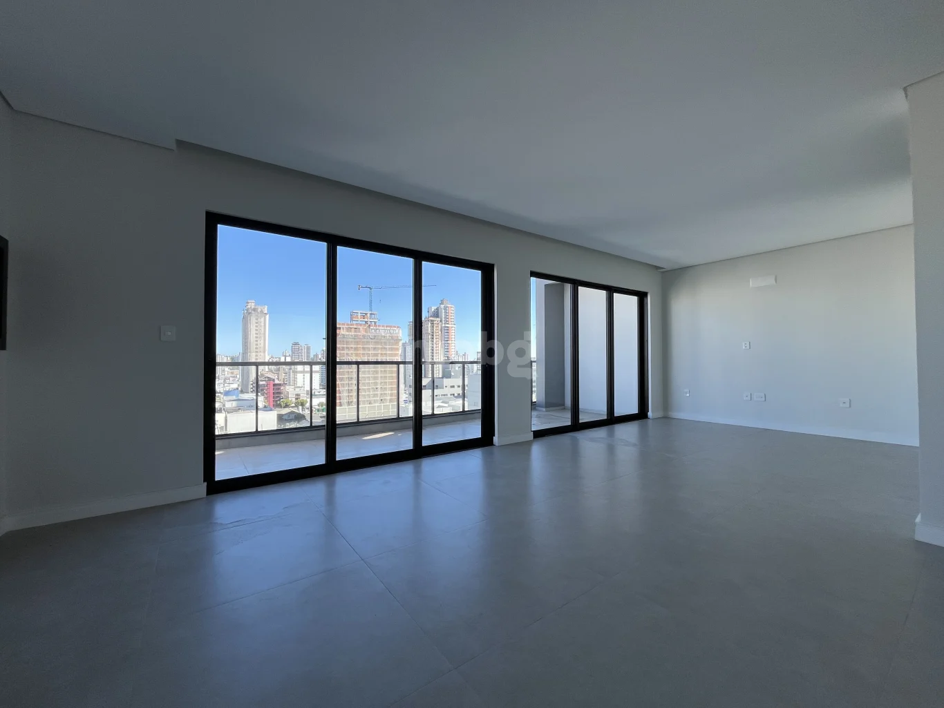 Apartamento para alugar com 3 quartos