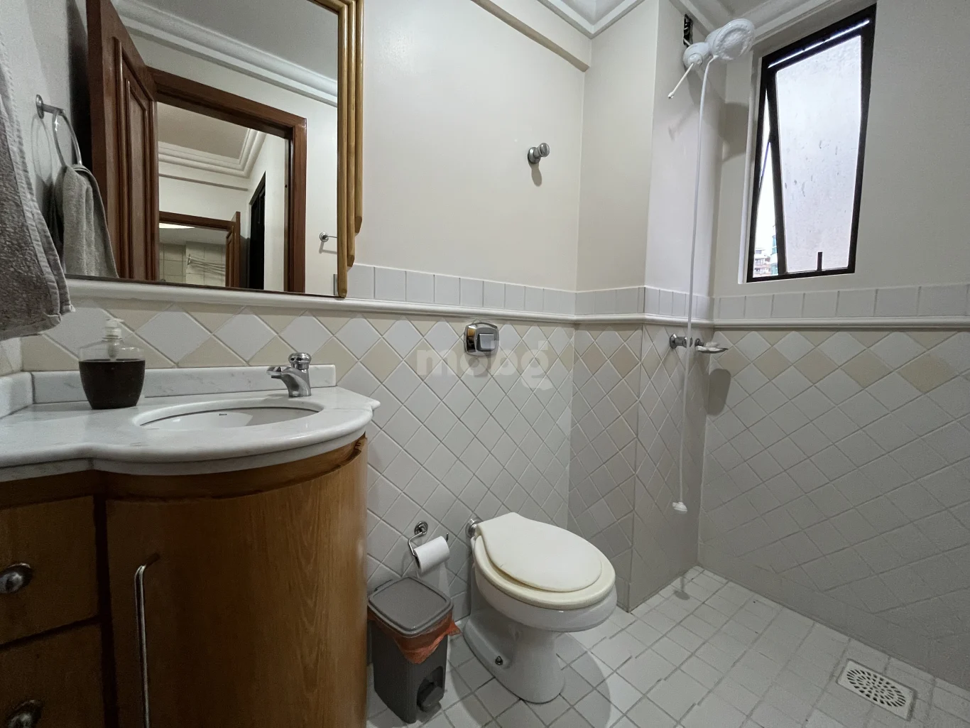 Apartamento para alugar com 3 quartos