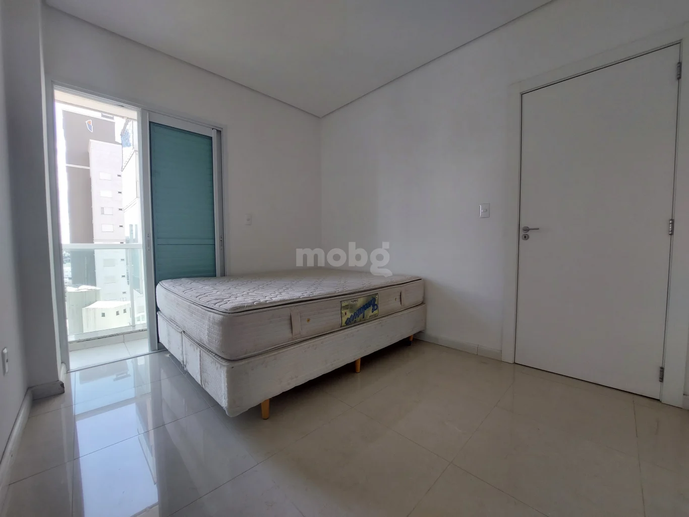 Apartamento para alugar com 3 quartos