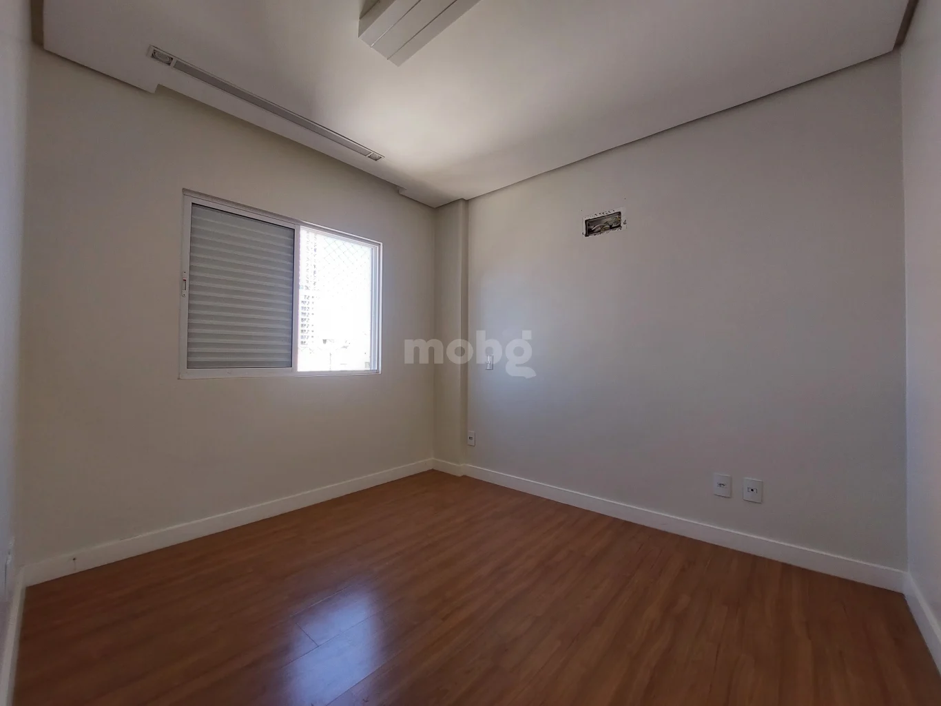 Apartamento para alugar com 3 quartos