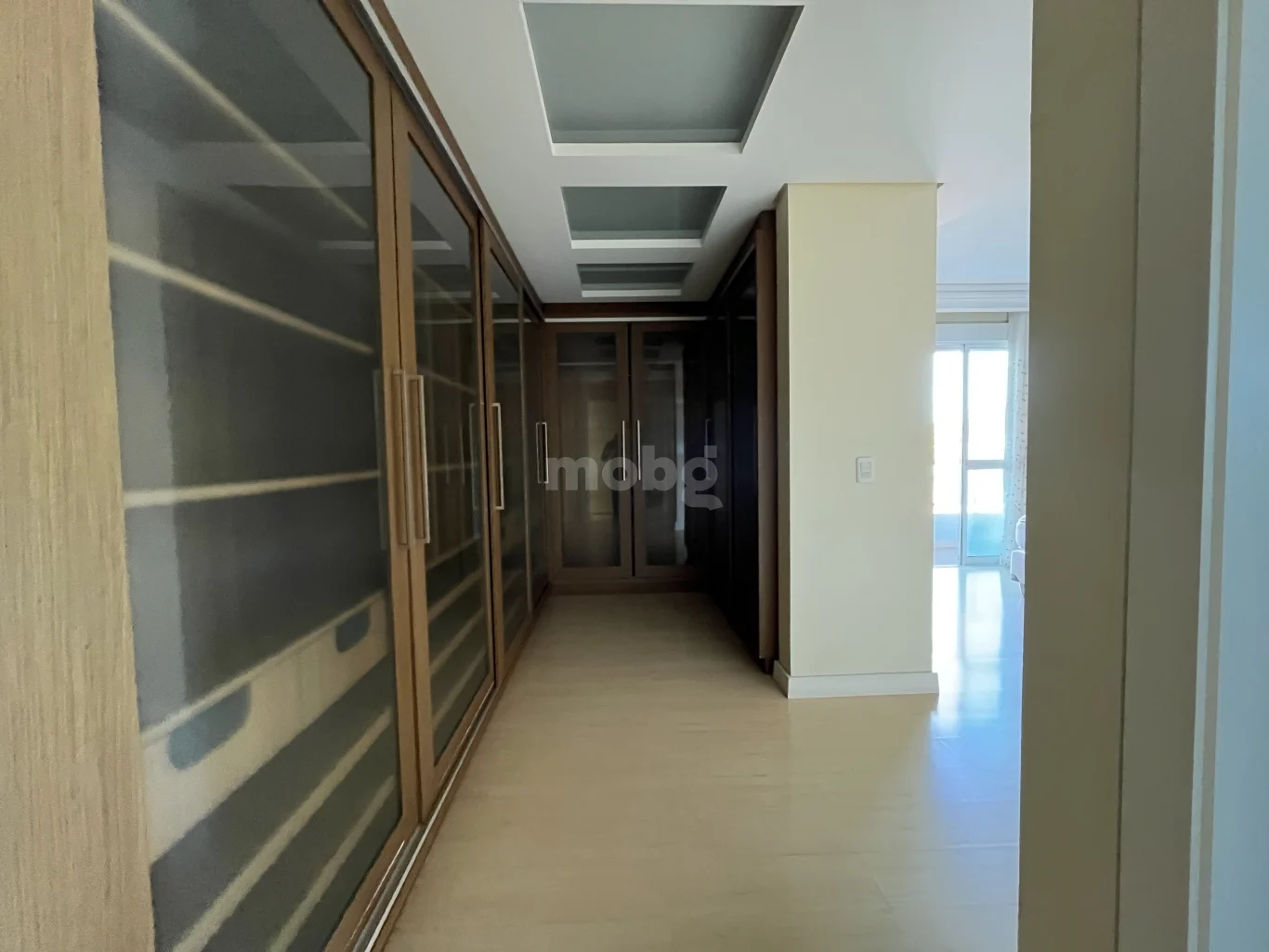 Apartamento para alugar com 4 quartos