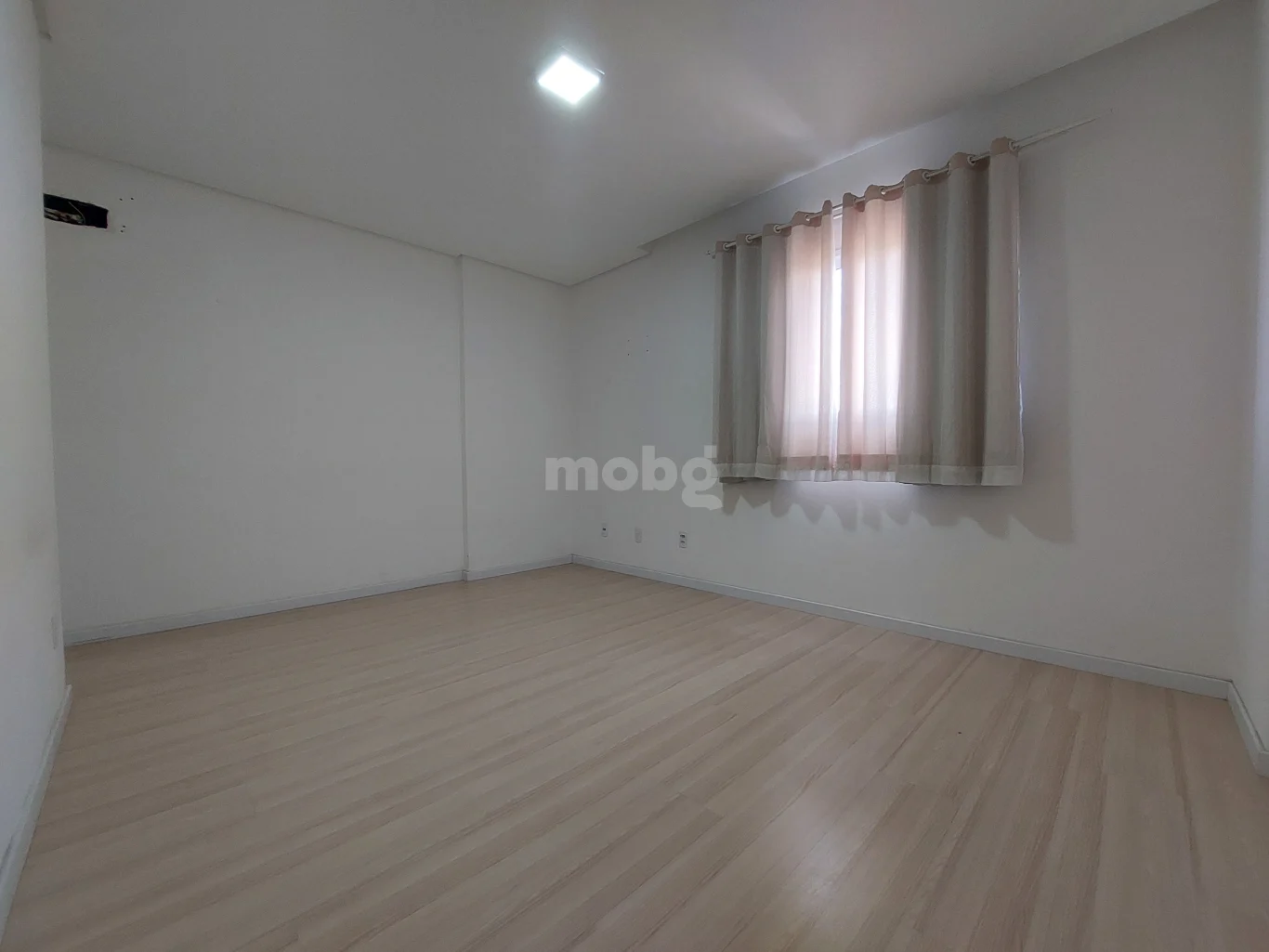 Apartamento para alugar com 3 quartos